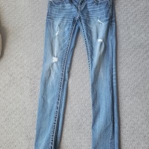 Buckle Miss Me Signature Skinny Fit